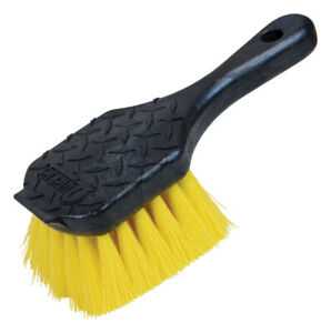 BROSSE A PNEU